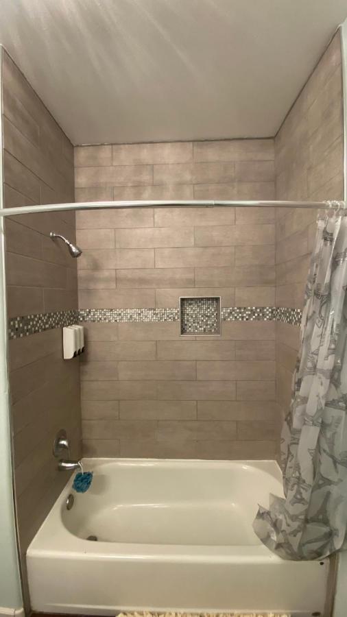 Beautiful Peaceful Desirable Home In Madera Rancho Exterior photo